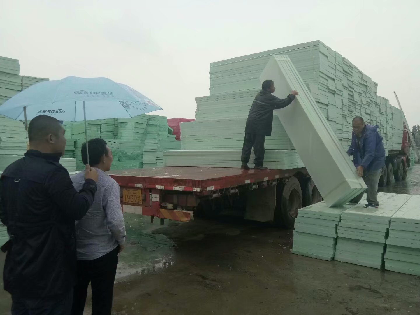 陜西冰翔告訴您 冷庫安裝基礎(chǔ)知識(shí)及注意事項(xiàng)