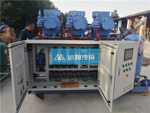 制冷機(jī)組設(shè)備